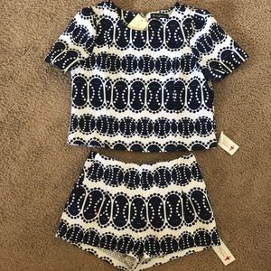 2 Piece Set NWT
